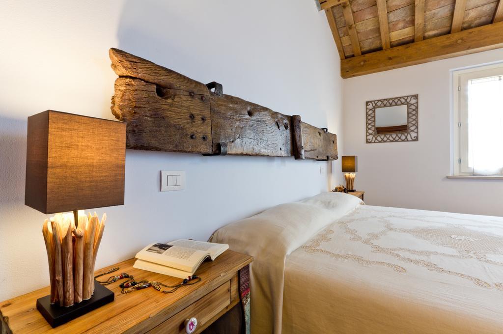 Molino Monacelli Country House Fano Zimmer foto